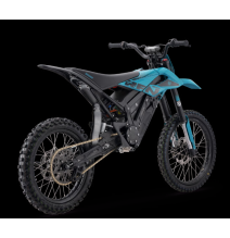 Motocross électrique Sedna rfn Bleu Elle développe jusqu’à 12,5kW et e